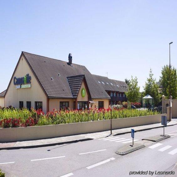 Campanile Hotel Mayenne Extérieur photo